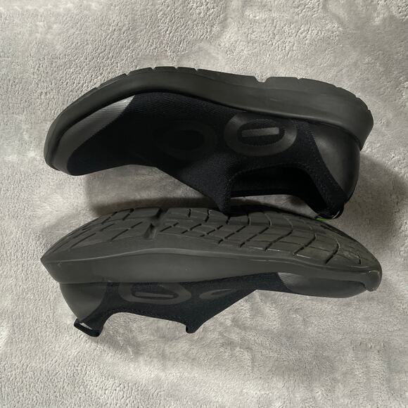 Oofos Oomg Shoes 10.5 Black Slip On Sport Recovery Cushioned Athletic Comfort - Picture 5 of 8